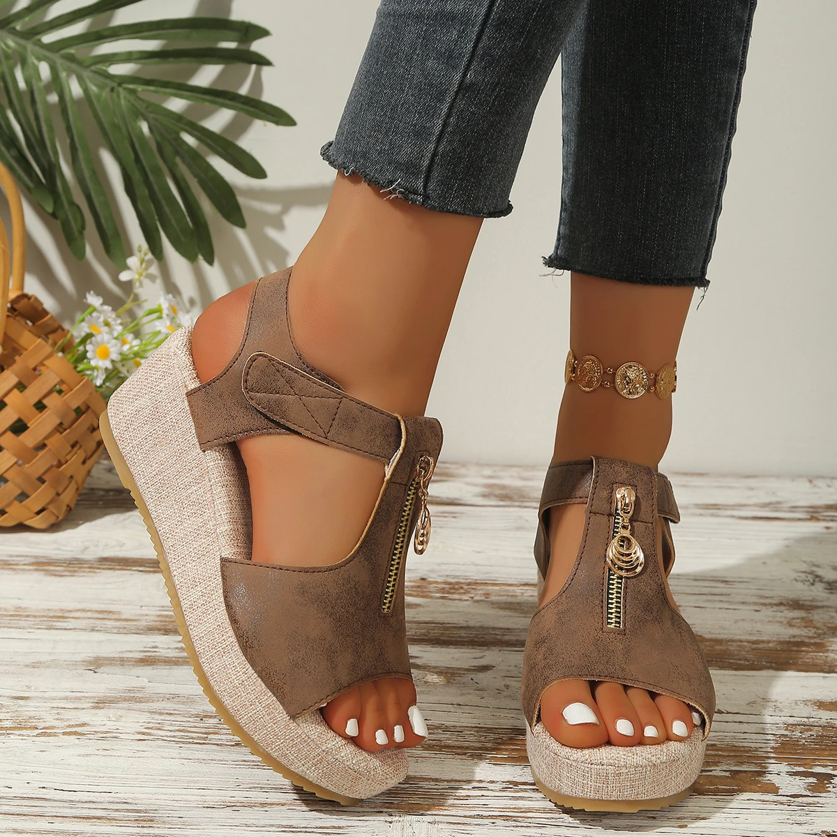 

Women Wedges Sandals Beach Luxury Designer Sandals 2026 New Summer Lightweight Shoes for Women Platform Casual Sandals Women