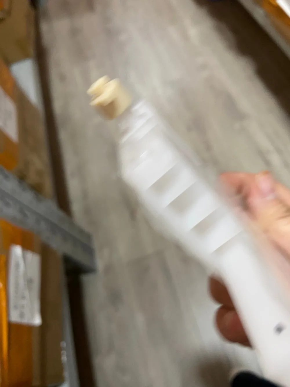 

1841230 New and original Ink Bin For Epson L18058 L8058 L18050 L8050 L8180 L8160 I/S TANK UNIT CH7 ADAPTOR,ASSY,YMC TANK ASSY