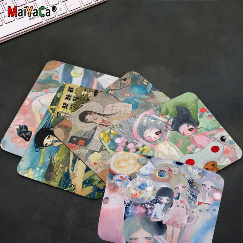 

Aya Takano Mousepad 25x29cm Small Table Mat Student Mousepad Computer Keyboard Pad Games Pad Desk Mat for PC Gamer Mousemat