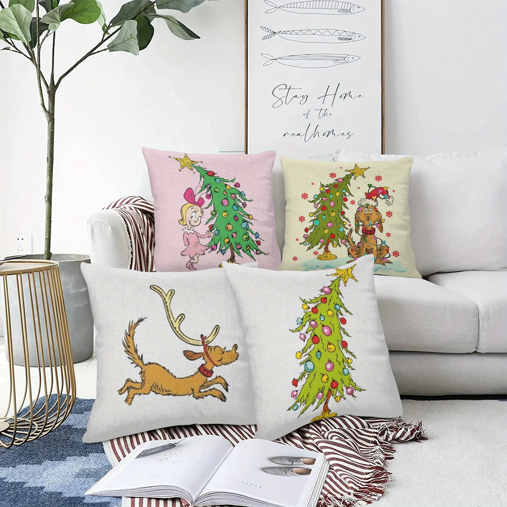 Quality Home Textiles - ปลอกหมอนผ้ากำมะหยี่สั้น Whoville's Festive Cheer: ปลอกหมอนธีมคริสต์มาส ลายกรินช์