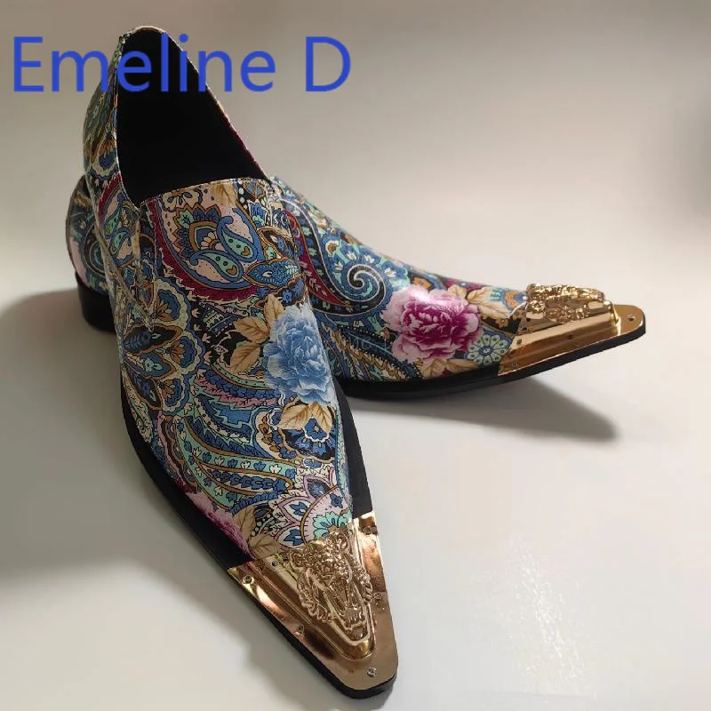 

Metal Pointed Leather Shoes Fashionable Personalized Printed Totem Design Trendy and Versatile Casual Temperament Leather Shoes