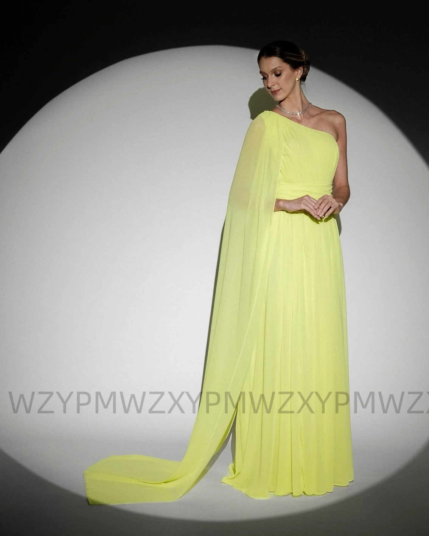 Aangepaste formele jurken Ypmwzx Eén schouder A-lijn Vloerlengte Homecoming-jurk فساتут Bóadda vestido de festa