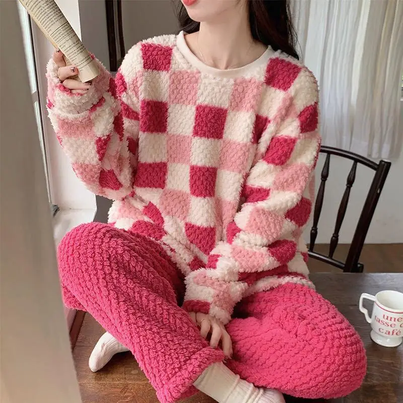 

Pjs Sets Coral Fleece Winter Thick Pajamas Ladies' Casual Sleepwear Set Fashionable Home Clothes Pajamas Cute and Soft Pajamaset