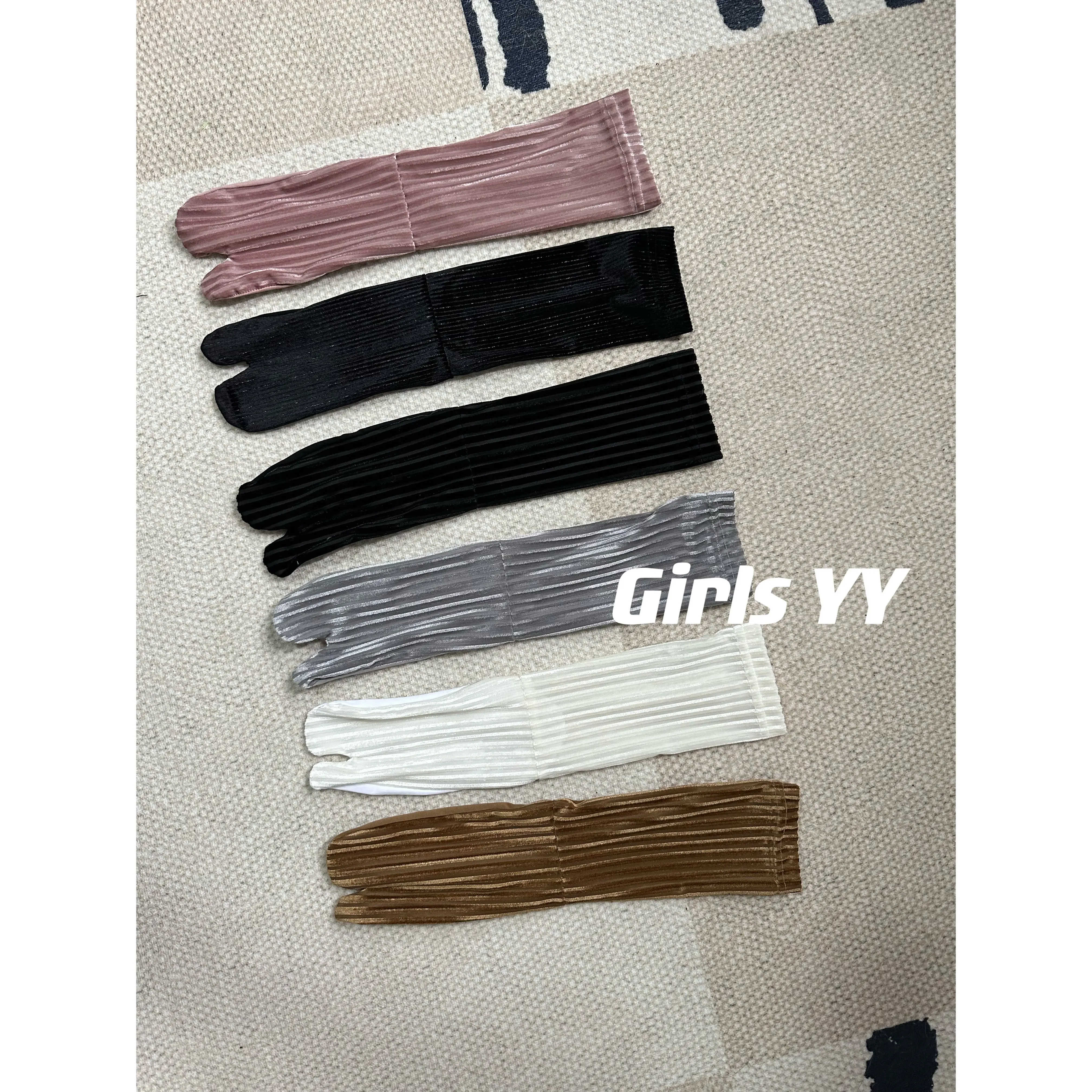 Women's Socks Patchwork Toe Socks Spring and Summer New  Velvet Striped Bright Silk Bunching Socks Multi-Color Four Universal