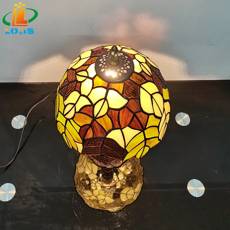 20CM European Style Leaf Small Table Lamp Tiffany Style Home Decoration, Study Glass Antique Gift Boutique Lighting Decoration image 3