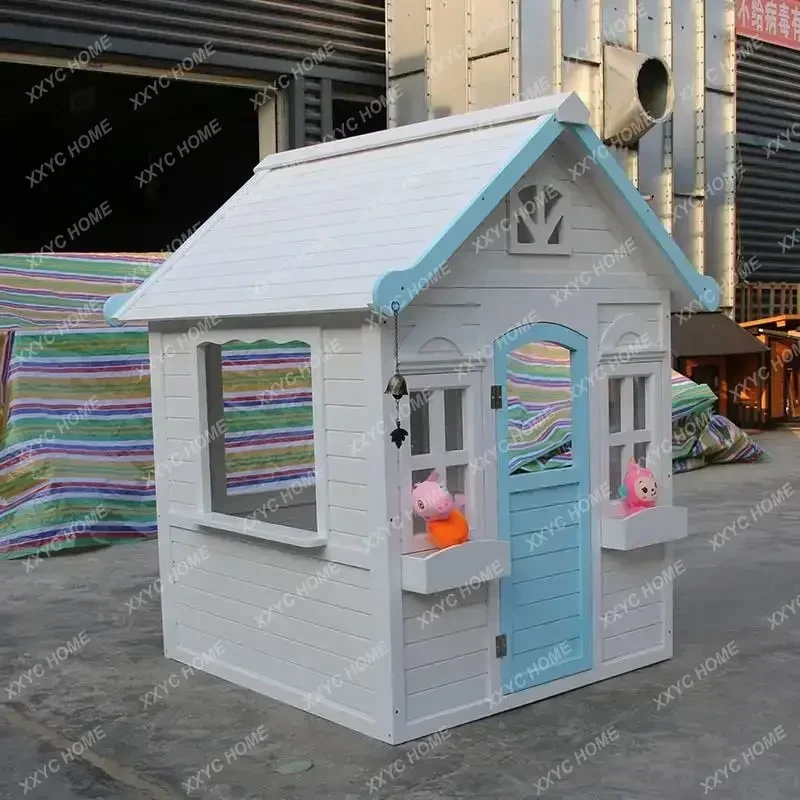 

A Garden Outdoor Wooden House Children's Playroom Group Room Installation Tree House Wood