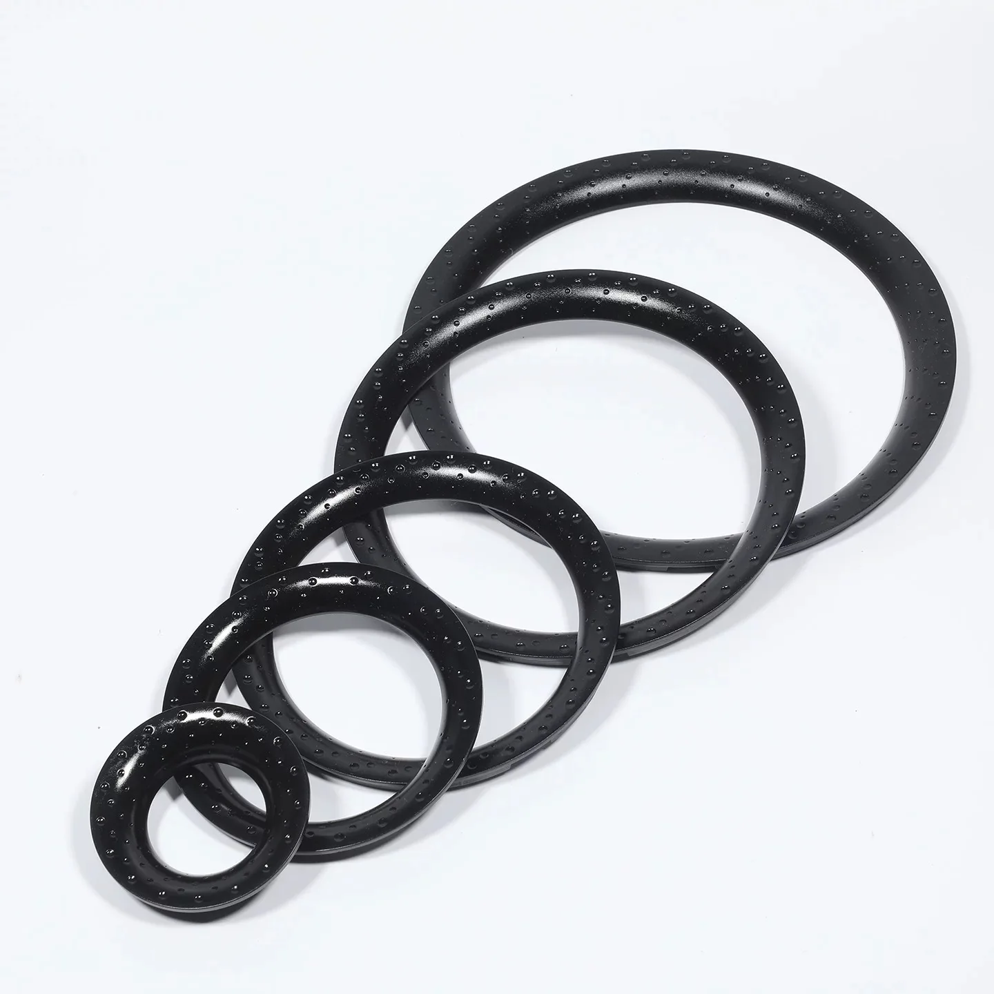 MW Audio, set van 2 decoratieve ringen voor luidsprekers, kunststof rand met stippen voor tweeterpanelen en audio-verbeteringen.