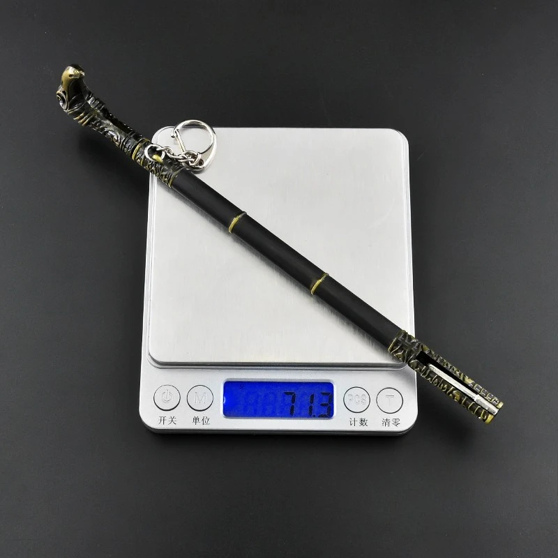 22 ซม.เกมใหม่ดาบโลหะพร้อมปลอกดาบรุ่นอุปกรณ์ประกอบฉากเดสก์ท็อปตกแต่งเครื่องประดับเด็กของขวัญวันเกิดของเล่น