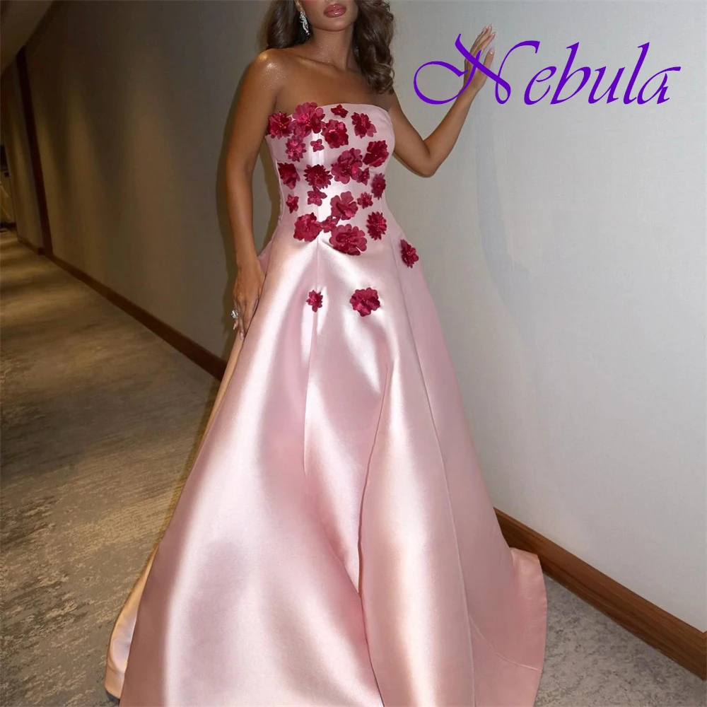 Customized Temperament Strapless Sleeveless Evening Dress Delicate Satin Flowers Homecoming Dress Modern Chapel Train Prom Dress