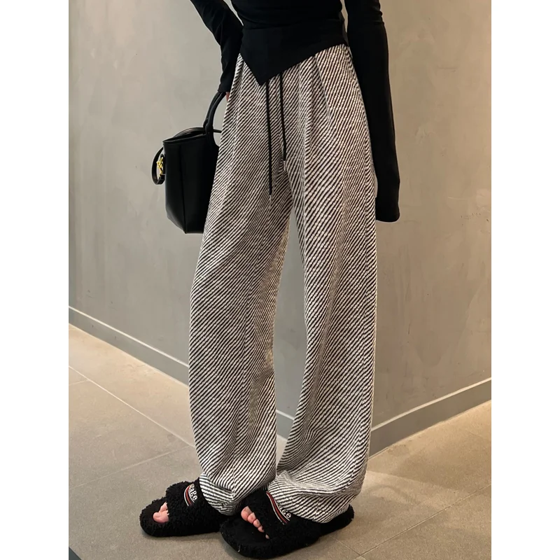 Loose Drapey Wide Leg Pants Women's Casual Straight Leg Sport Trousers Autumn Winter Korean Style Black White Diagonal Stripe