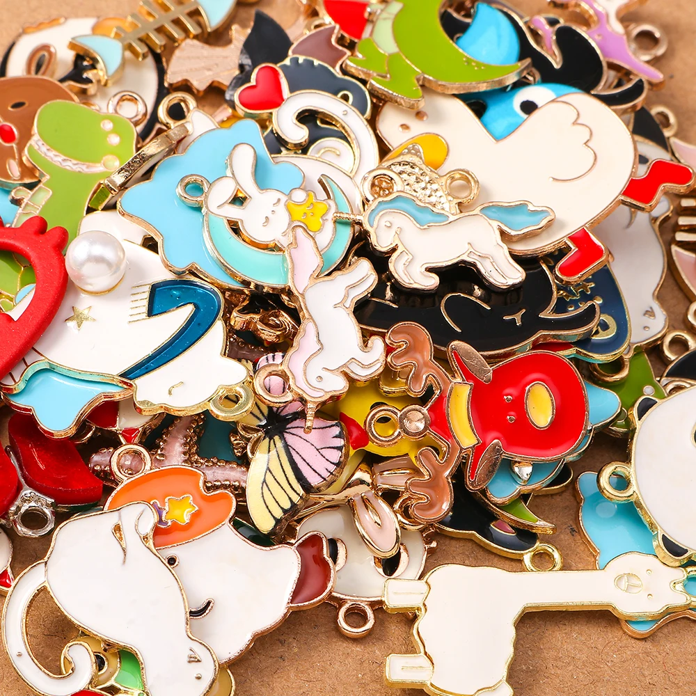 10 pçs mistura aleatória animal dinossauro panda gato pato encantos pingentes para fazer jóias colar brincos pulseira diy acessórios