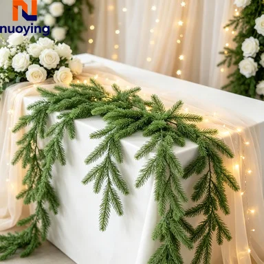Guirlande artificielle de feuilles de pin, vigne de verdure simulée, plante verte artificielle réaliste, décoration murale intérieure et extérieure pour la maison et le jardin, accessoires photo pour Noël, mariages, fêtes et événements, 1/2 pièces
