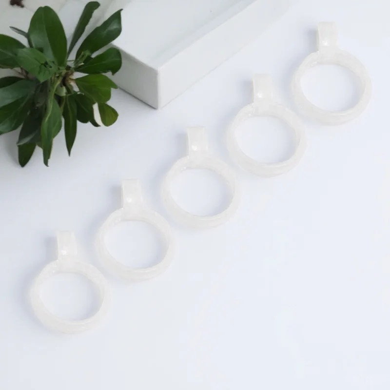 

5Pcs Cross-Stitch Roll Clip Reliable Needlework Fabric Grip Versatile for Various Scenes Cross-Stitch Roll Clip