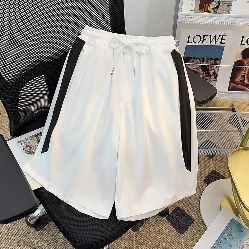 

Летний мужской повседневный комплект большого размера (250 Pou) в американском стиле: модная футболка с цветными блоками и свободные шорты, универсальный вариант