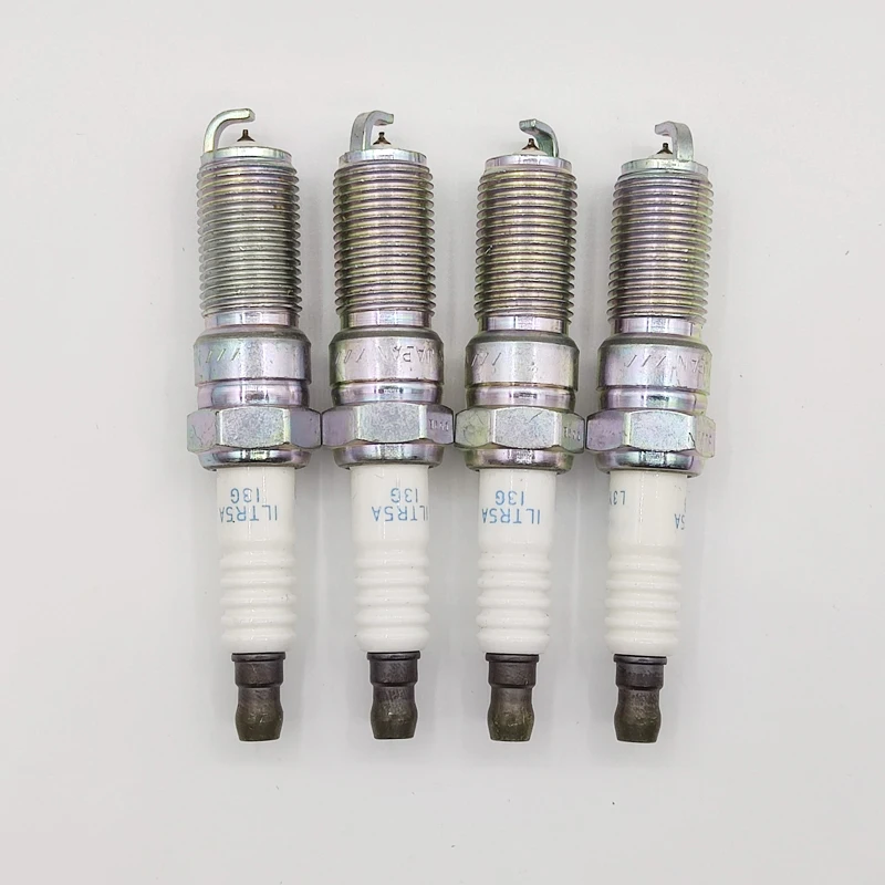 4/6pcs L3Y2-18-110 ILTR5A13G High QualitySpark Plug For Mazda 3 5 6 CX-7 Ford Lincoln Tribute 2.5L L3Y218110 ILTR5A-13G