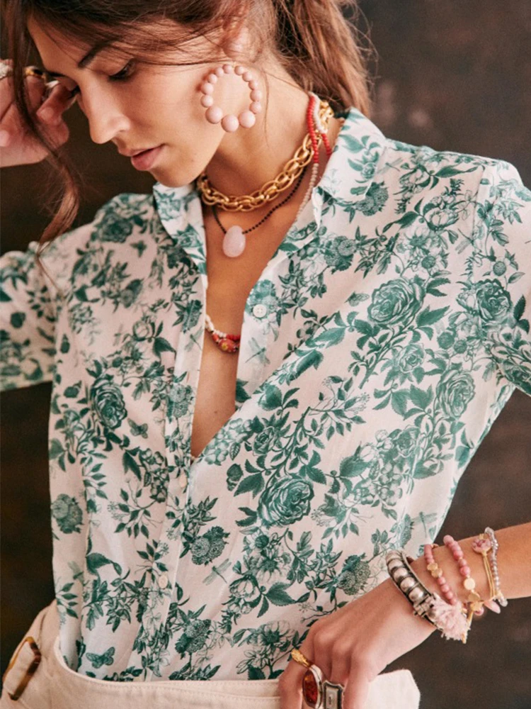 

Naturaleye Spring New Vintage Rose Print Single Button Long Sleeve Women's Shirt Straight Cut Polyester Cotton Blend Casual Top