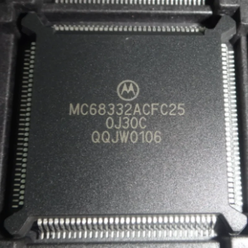 MC68332GCFC25 MC68332AMFC16 32-bit microcontroller chip IC QFP132 package