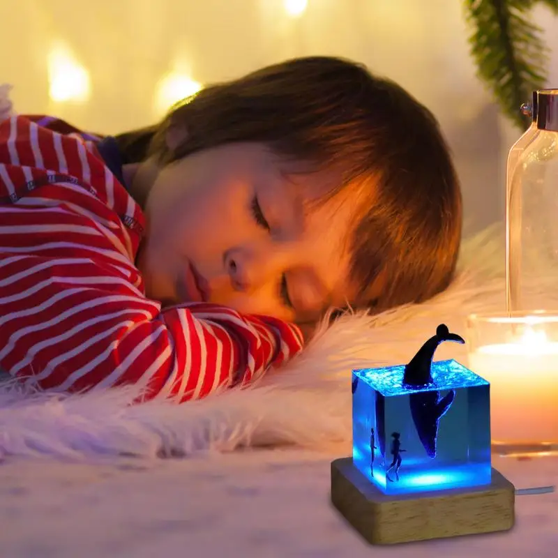 5CM Portable DIY Whale Diver Lamp Cube Waterproof Resin Table Decoration Ocean Home Ornament For Children\'s Room Night Light