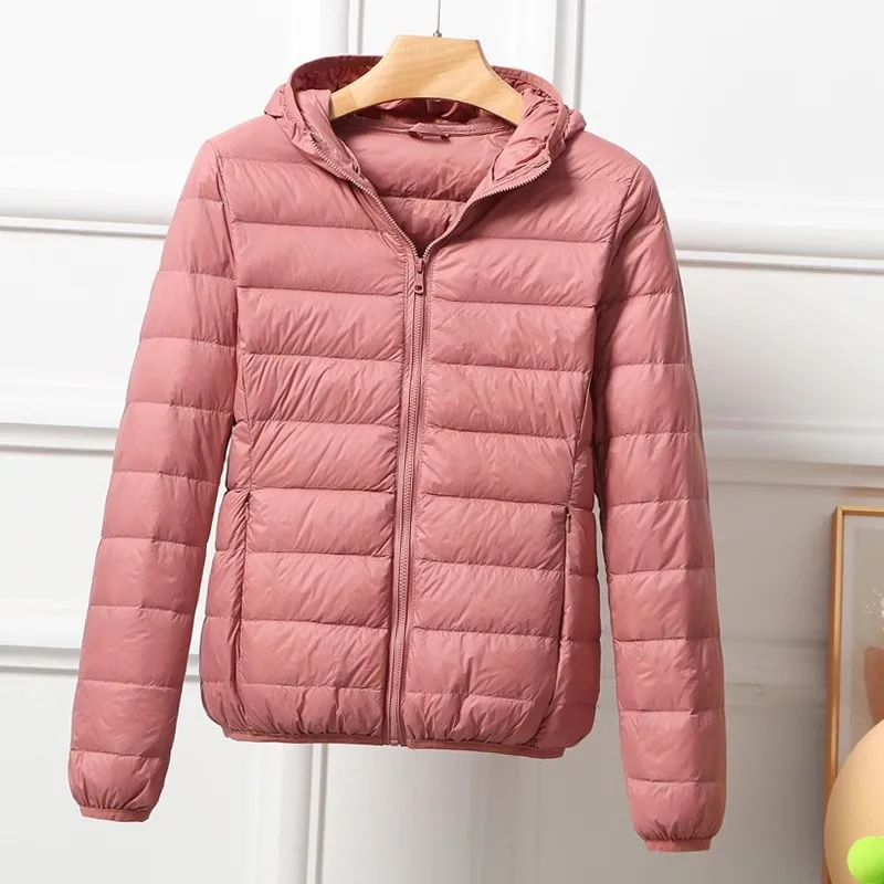2025 Autumn Winter Oversize Hooded Down Jacket Women Light Thin White Duck Down Coat Female Short Warm Puffer Parkas Outwears