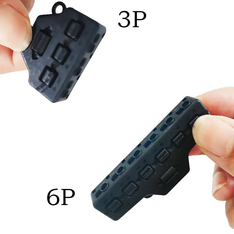 

3/6Ports Out Line Splitter Quick Connect Low Voltage Wire Splitter Distribution Block For Lighting Led Strip Connection Terminal