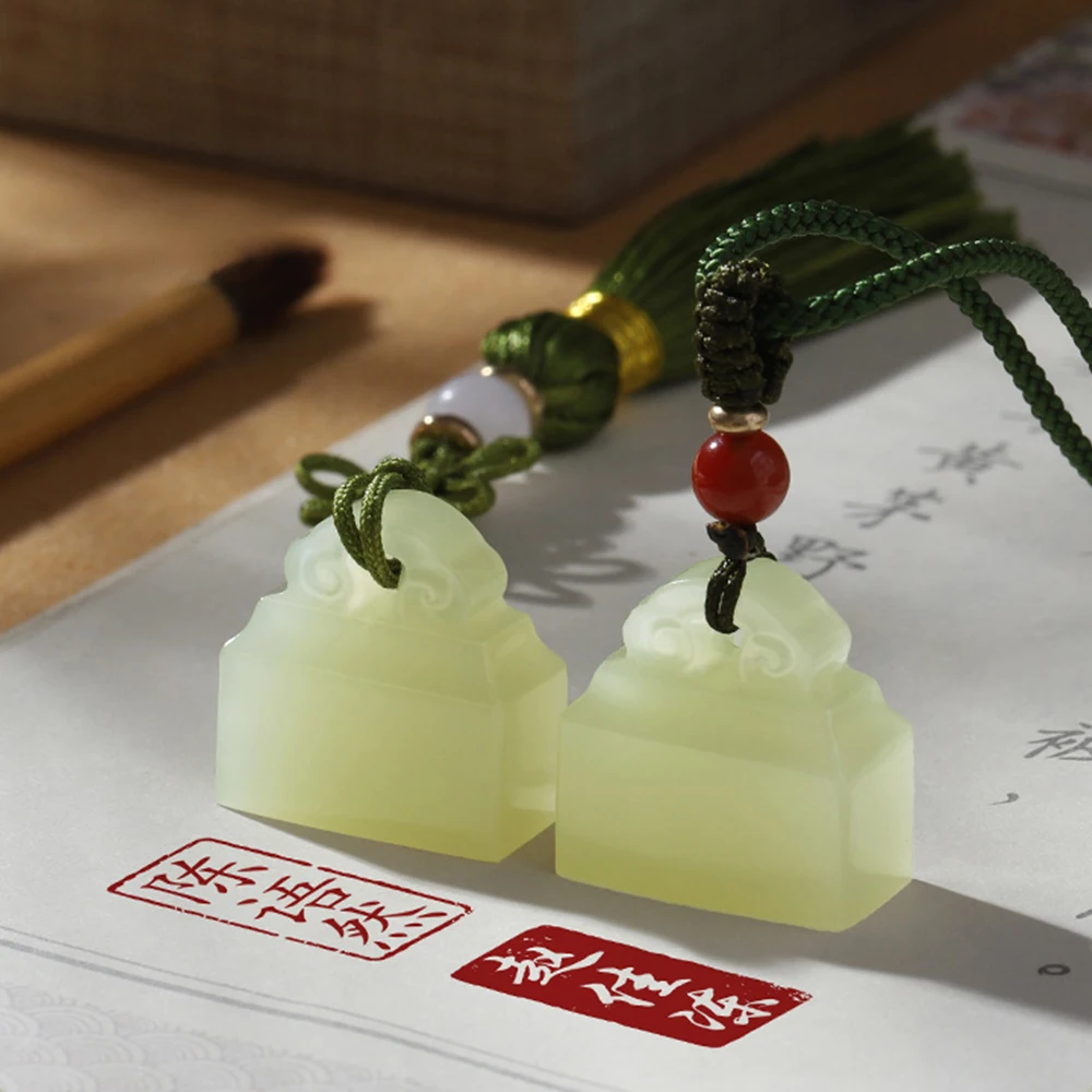 

Green Stone Name Stamps Rectangle Jade Seal Stamp Calligraphy Painting Chop Pendant Tassel Custom Chinese Kanji Korean Stamp