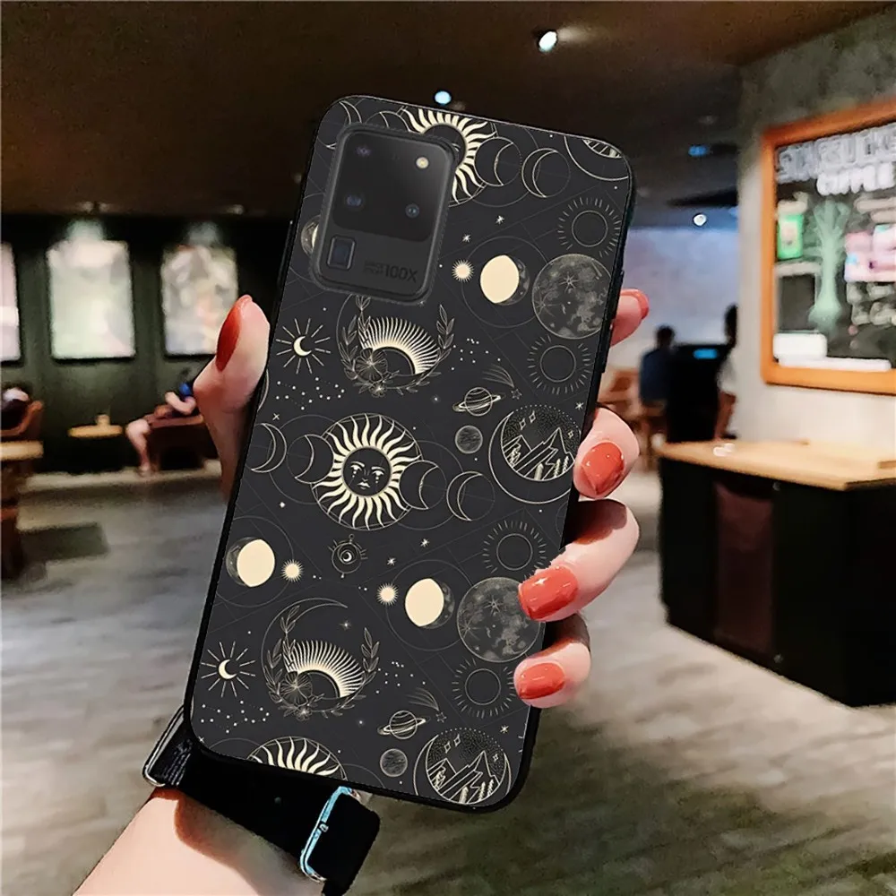 Witches Moon Tarot Mystery Totem iphone funda para Samsung S 9 10 20 21 22 23 30 23plus lite Ultra FE S10lite