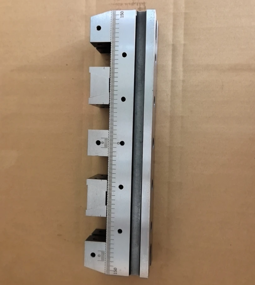 CNC Lathe Steel Multi Station Precision Vise 4pcs Multi Position Vise for Clamping Small Objects