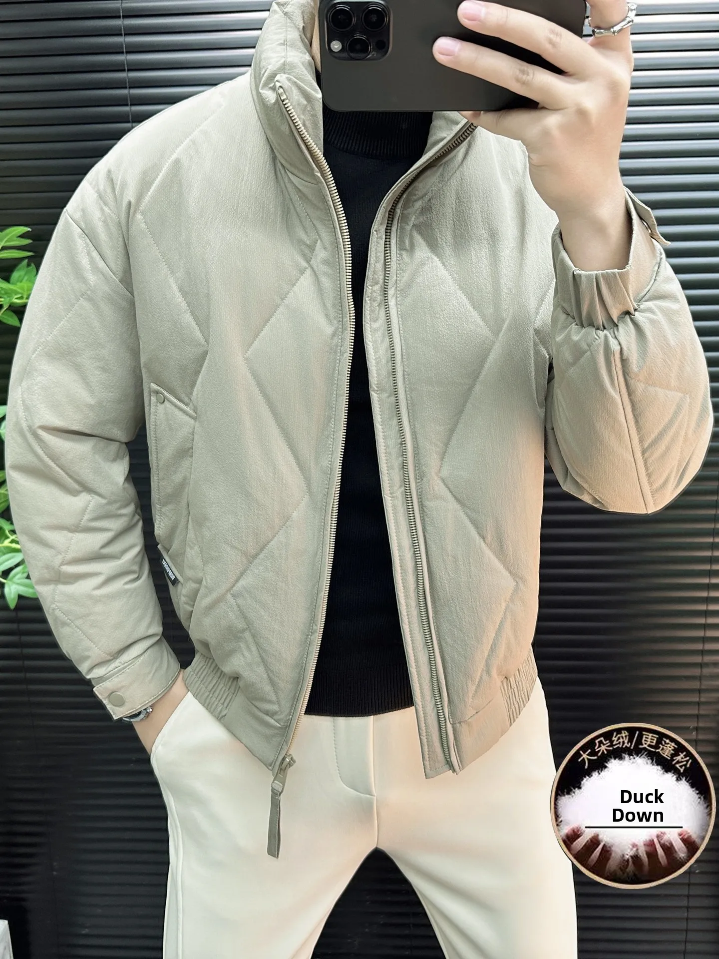 

Men's ort Lightweight Puffer Jaet Winter 2025 Stand Collar Geometric Stitching Faionable Loose Outerwear Du down