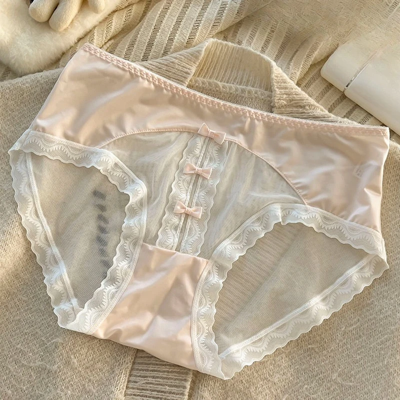 

Chinese Large Size Lace Sexy Women's Pure Wind Panties Women's Mesh Yarn Sweet Fat Pure Cotton Breathable