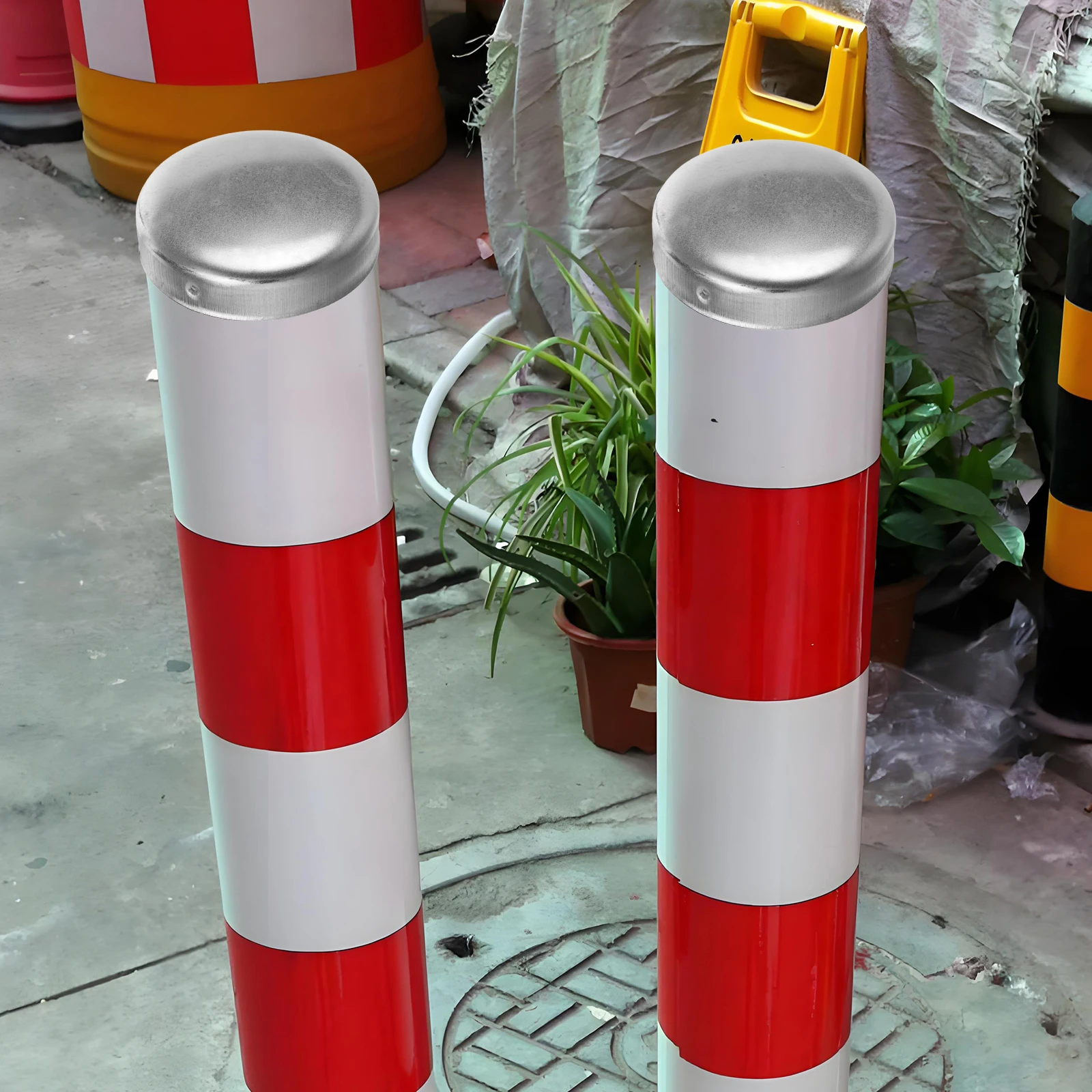 

2Pcs Warning Column Cap 76mm Round Fence Post Covers Metal Guardrail Parts Durable Safety Accessories For Outdoor Use