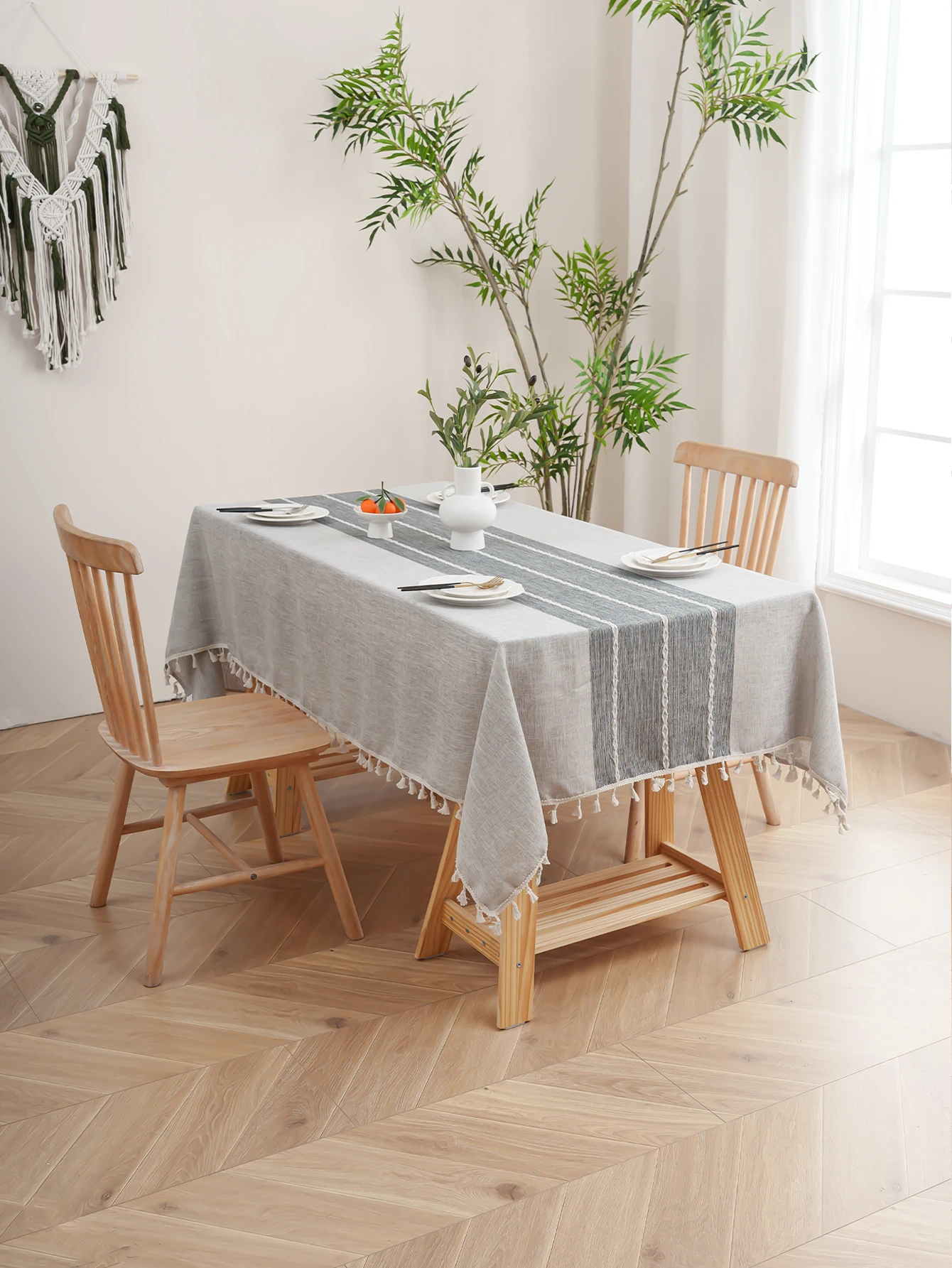 Grey and White Striped Hanging Tassel Tablecloth for Fiving Room, Bedroom, Plain Color Dining Table Decoration, Anti Slip