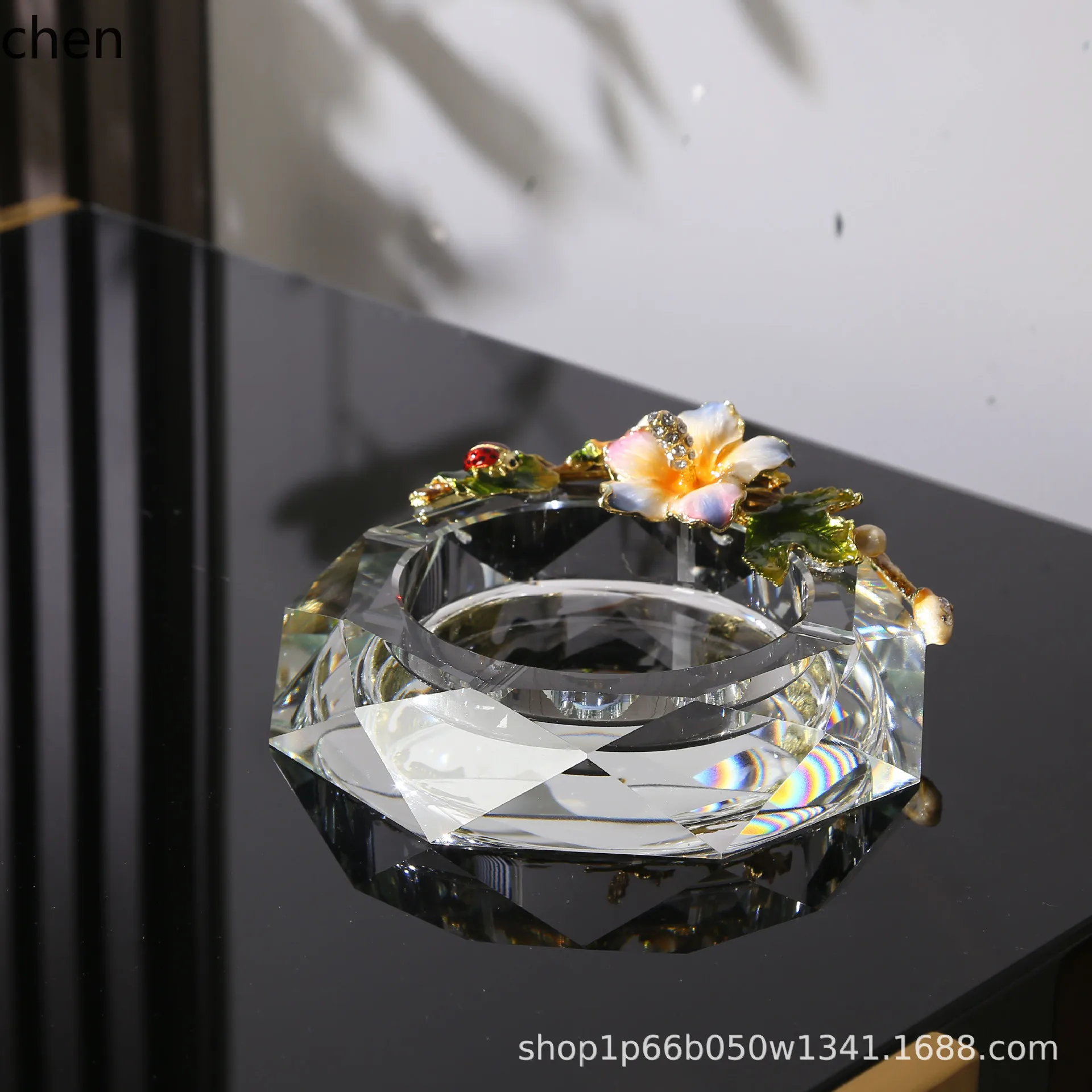 HXL Glass Ashtray with Enamel Coating, High Transparency Glass Ashtray
