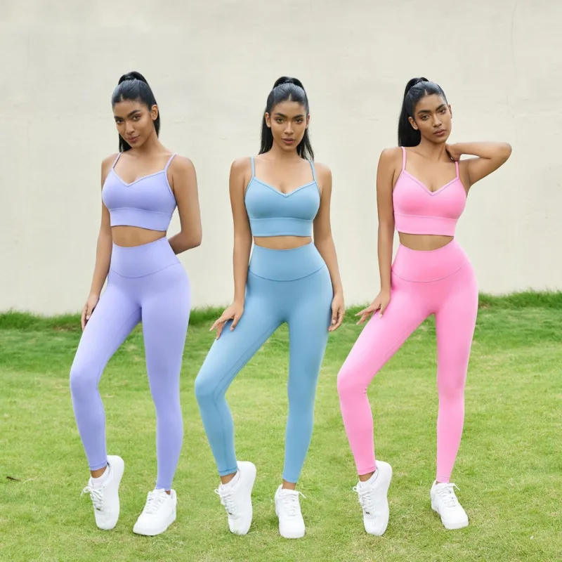 

PMWRUN 2025 2 Piece Sets For Women Outdoor Fitness Vest With Chest Pad One Size Training Running Fitness Gym Legging Yoga Pants