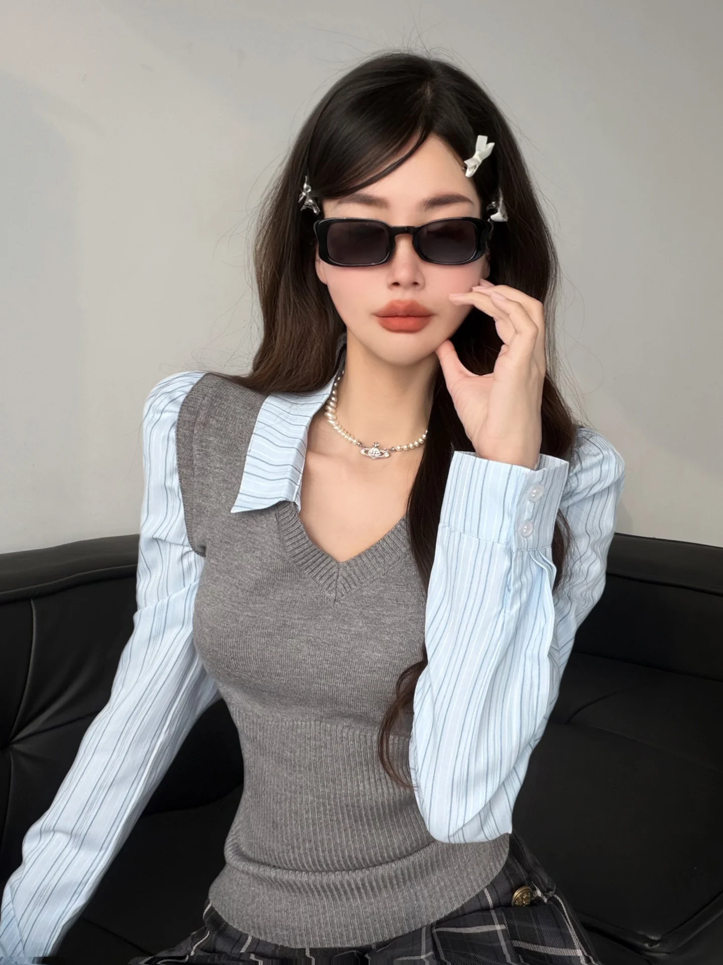 

Slim Fit V-Ne Striped Long Sve Knitted irt Women's Preppy Sle Spring Autumn Faux Two-Piece Waist-cinching Blouse