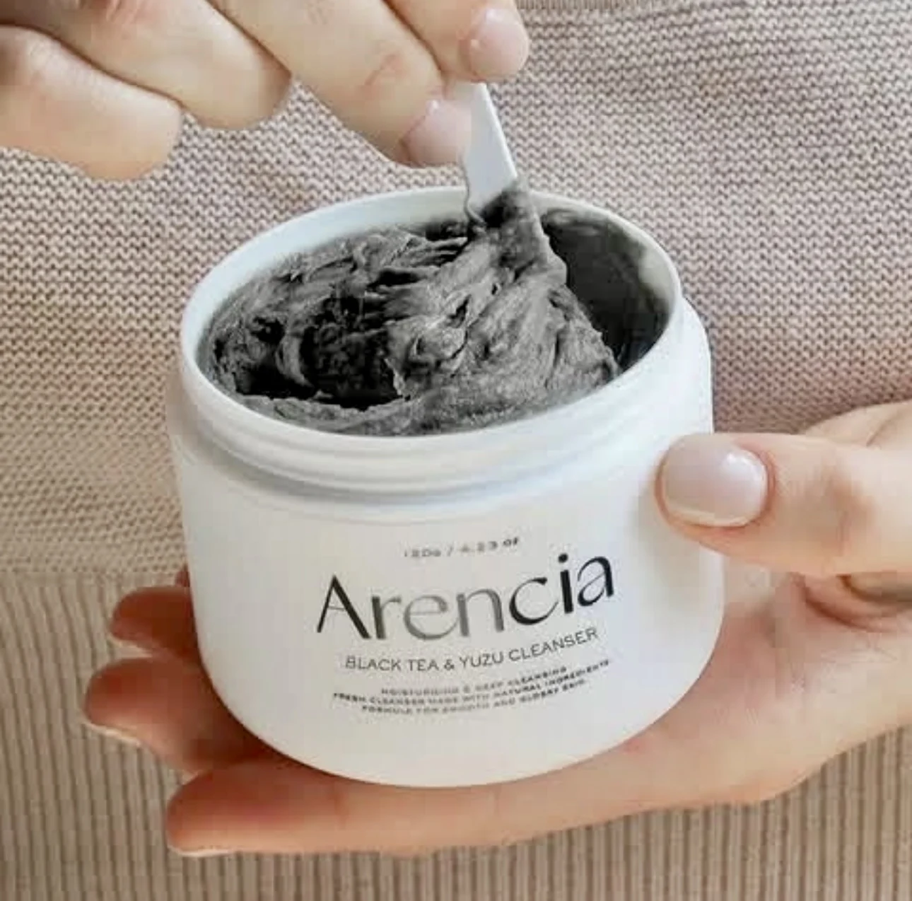 Limpiador Facial Arencia de Té Negro, Yuzu y Arroz Mochi, Aclara el Tono de Piel, Limpieza Profunda, Mascarilla Lavable, Todo en Uno, Suave, Control de Grasa
