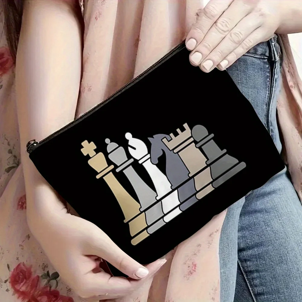 1pc Chess Pieces By Designeclipse Makeup Bag Handbag Toiletry Bag Pencil Case Gift Bag, Cosmetic Storage, and Essentials