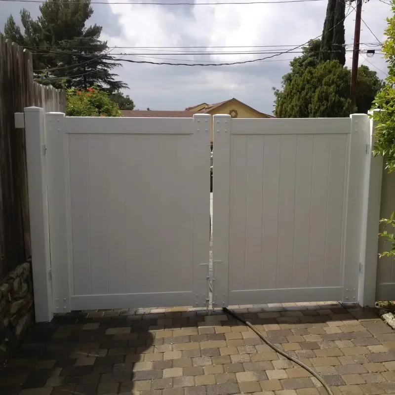 Easy Installation Privacy Garden Fence Single Double Gate With Stainless Steel Black Latch