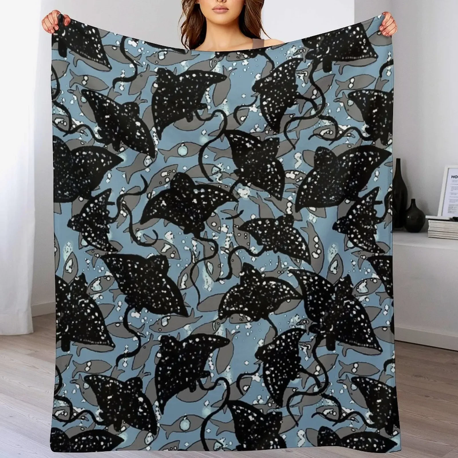 Black Spotted Eagle Ray School of Fish Pattern Throw Blanket Single Sofa Sofa Throw Cute Plaid Blankets