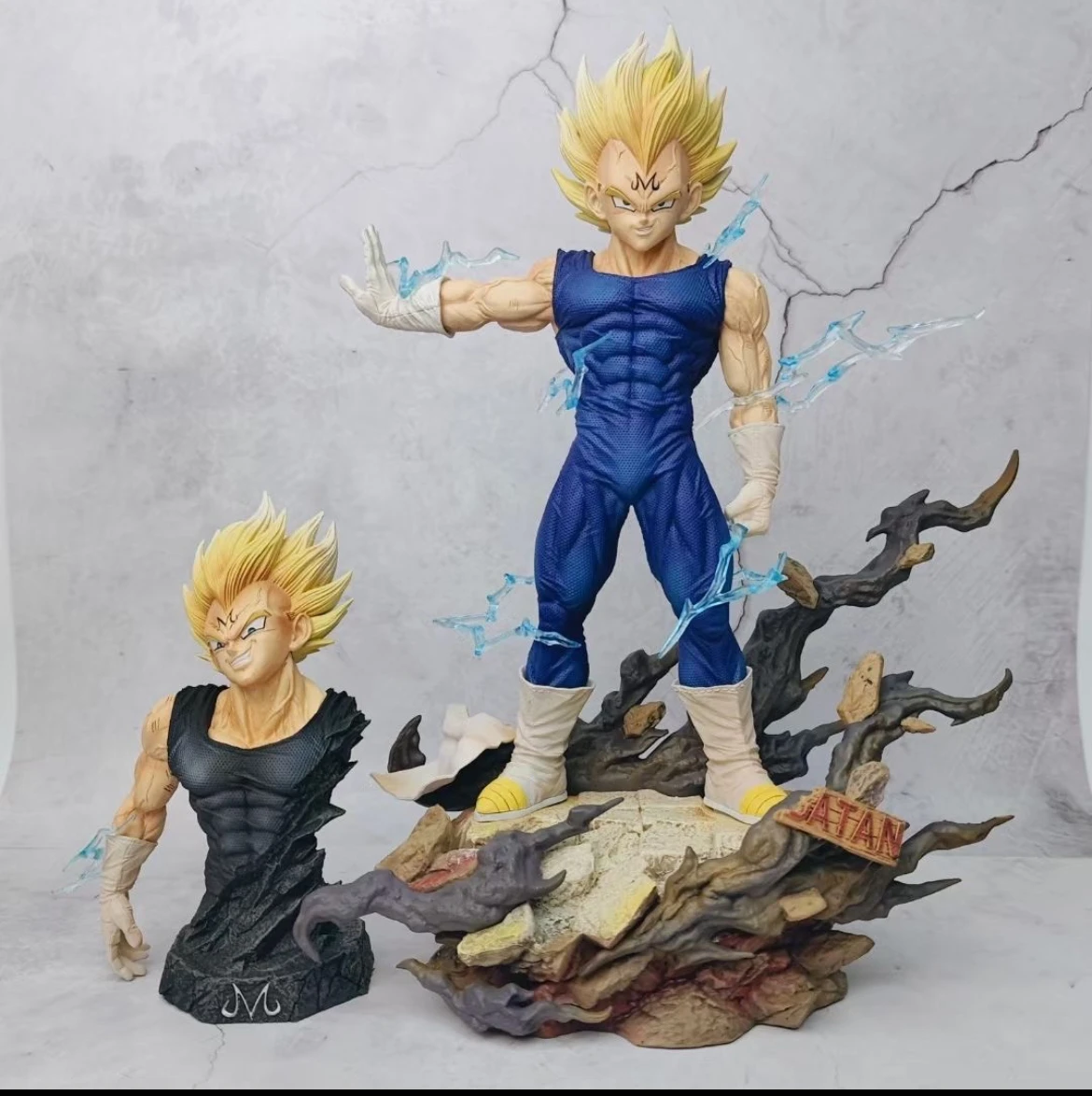 

Dragon Ball Movie Characters Hero Belief Series Demonized Vegeta Figure with Stand and Bust Agent Version