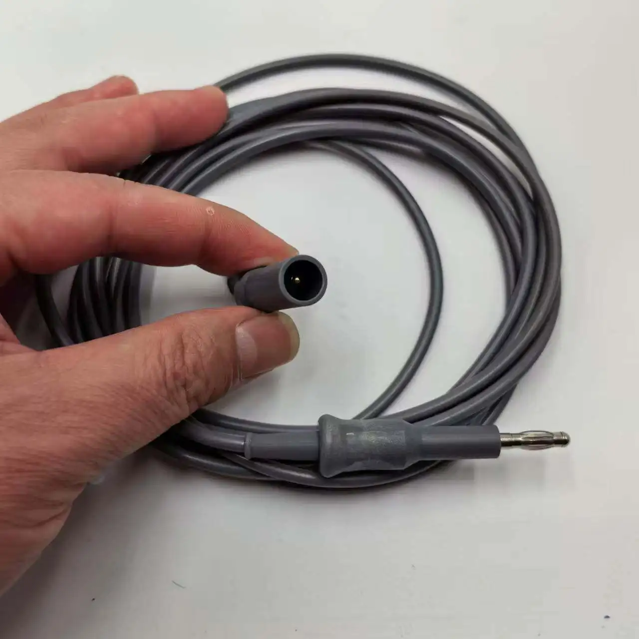 Unipolar Coagulation Cable, 4 to 2 Pin Adapter for 277 High Frequency Electrosurgical Unit, Laparoscopy Use