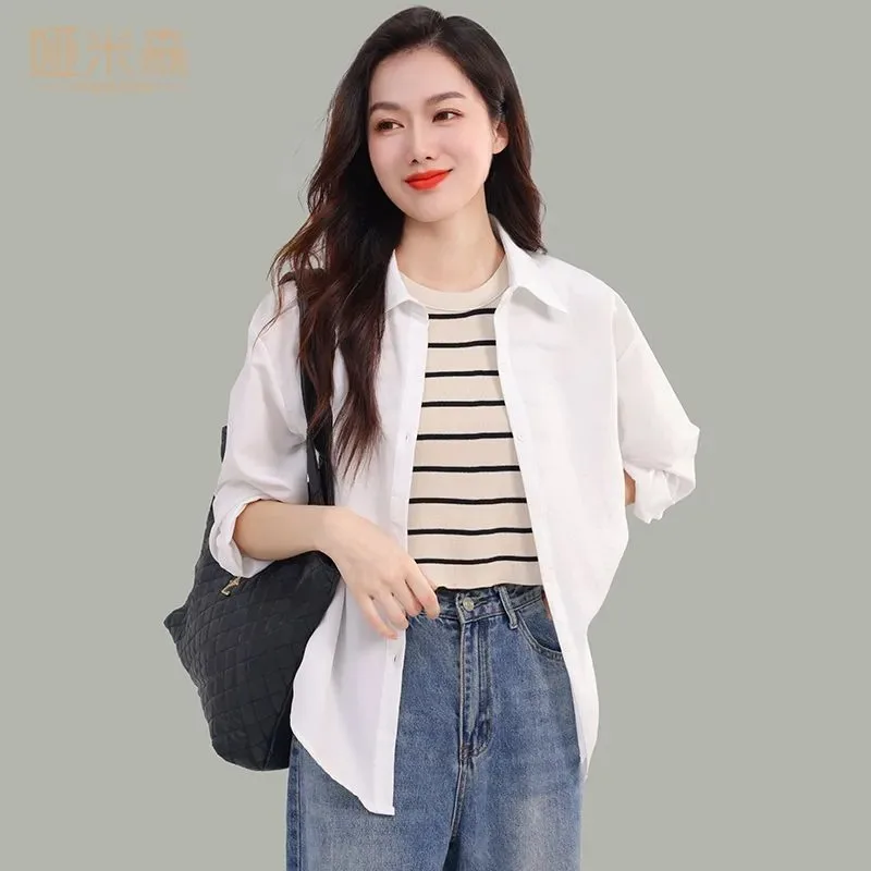 

Women's White Oversized Button Down Shirt Long Sleeve Turn Down Collar Casual Loose Fit Blouse