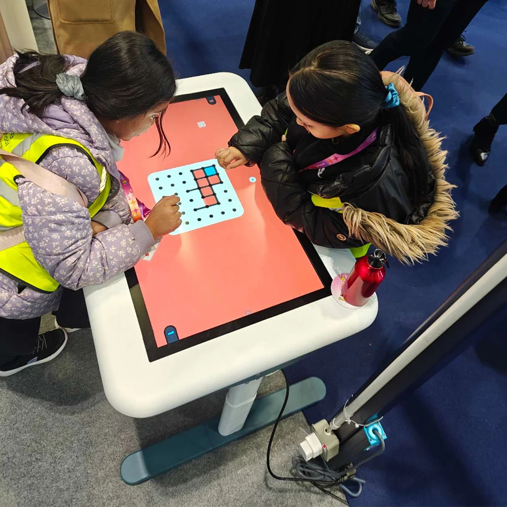 

32-дюймовый сенсорный экран Android для детей учатся и играть, умный сенсорный стол для детейGb