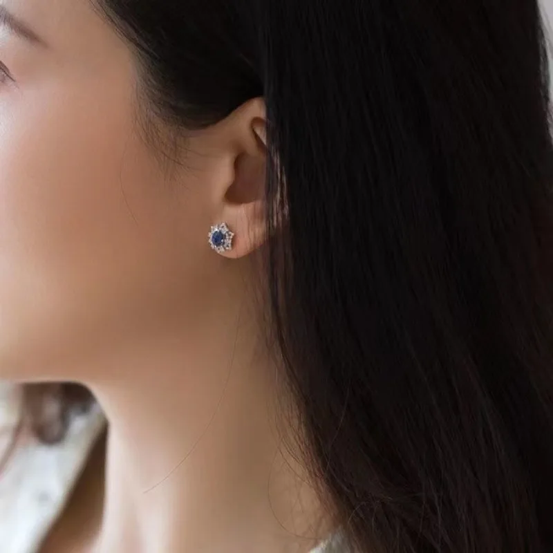 Deep Blue Sparkling Gemstone Flower Earings Stud Silver Inlaid Crystal Light Luxury Earrings for Women Exquisite Charms Jewelry