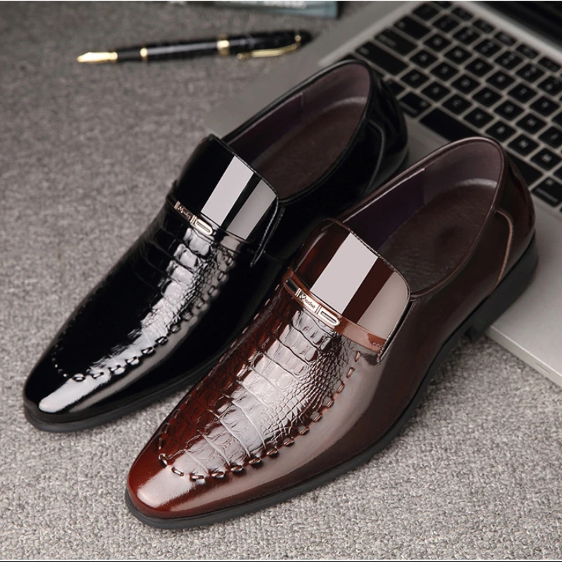 Patent Leather Business Men Shoes Formal Slip on Dress Shoes Men‘s Oxfords Footwear Alligator Pattern Leather Shoes for Man