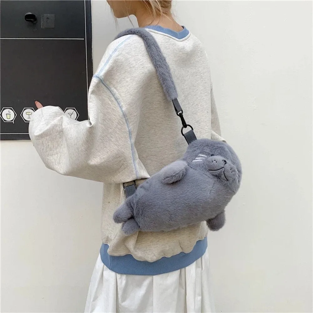 Weiche, flauschige, niedliche Seelchen-Umhängetasche, Cartoon-Handytasche mit verstellbaren Trägern, leichte Stoff-Umhängetasche, Damen-Accessoires – Detail 14