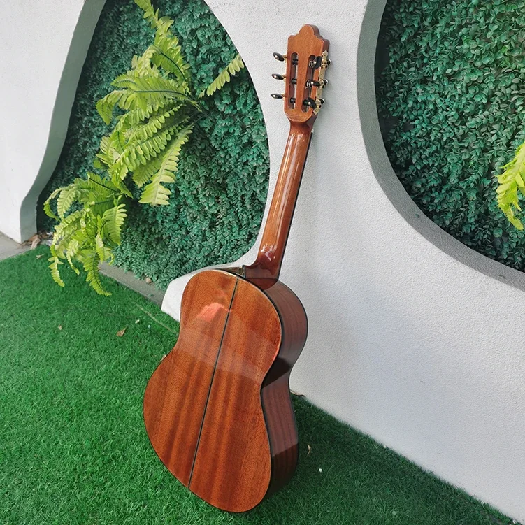 Professional Hand Made Classic Guitar 3/4 Size Solid Wood Cedar Spanish Classical Guitar