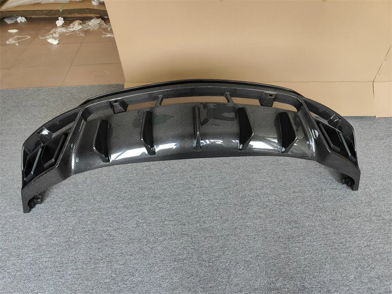 M-style carbon fiber body kit for Lamborghini Urus true carbon fiber rear diffuser body kit