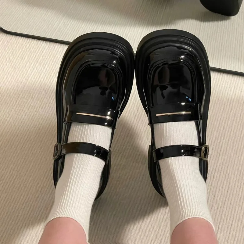 

Hot Selling Retro One-piece Buckle Belt Mary Jane Single Shoes Versatile Thick Heel Thick Sole Small Leather Shoes for Women