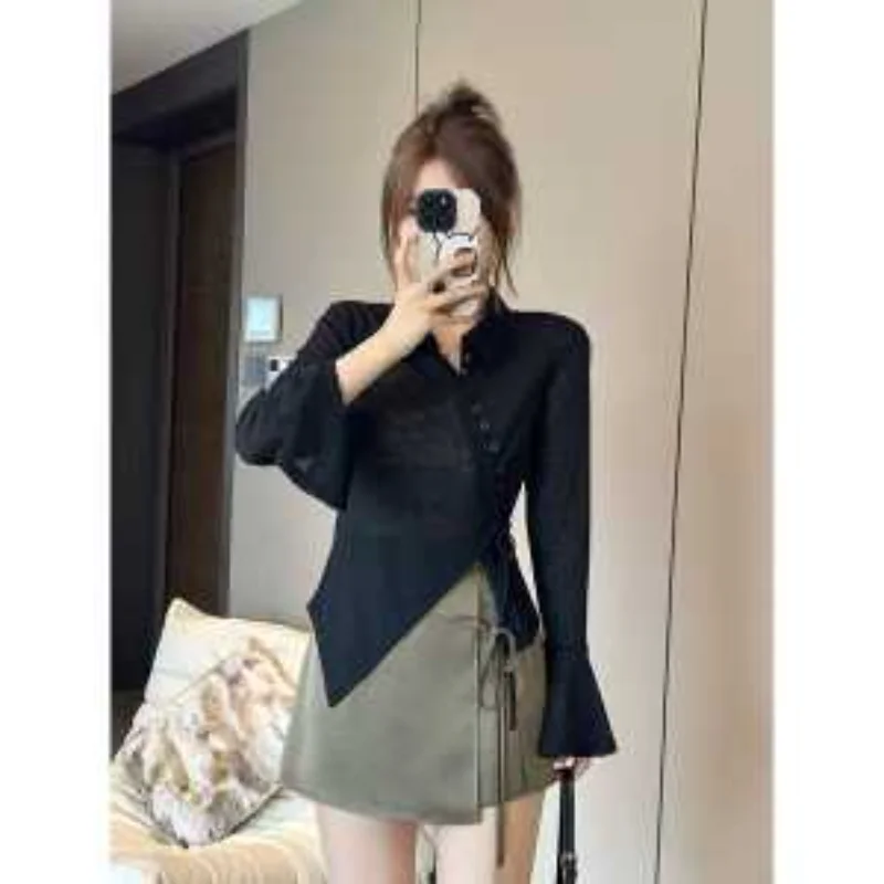 

Irregular Long-sleeved Sun Protection Shirt for Women Summer Thin Design Slim Fit Slit Strapped Bell Sleeve Top