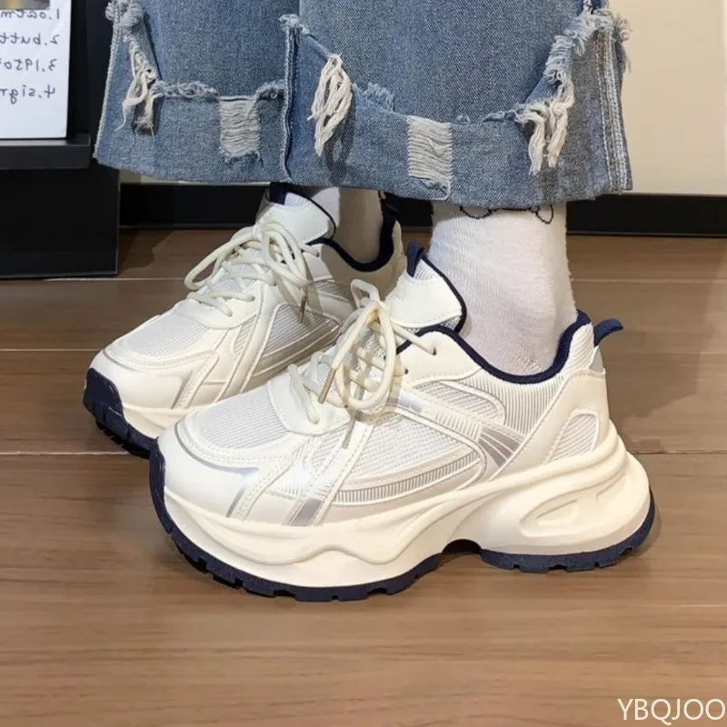 

Spring Autumn New Women's Thick soled Mesh Breathable Shoes Fashionable Versatile Retro Sports Leisure Lightweight Women's Shoes